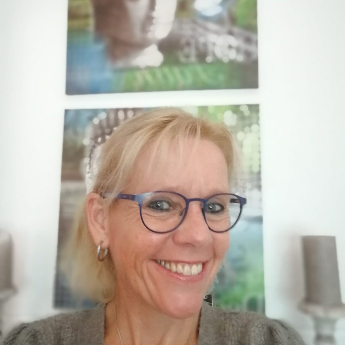 4CDC187A-DD7C-4898-8F8E-6039CB073497